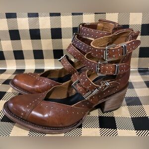 Freebird new Brown Studded Leather Women's Shoes *final markdown! Must go!!!!